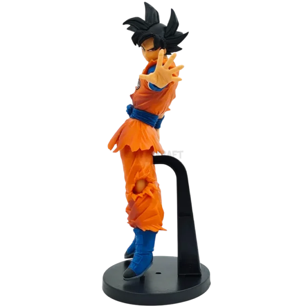 24CM Goku action figure from Dragon Ball Z in orange and blue outfit collectible statue