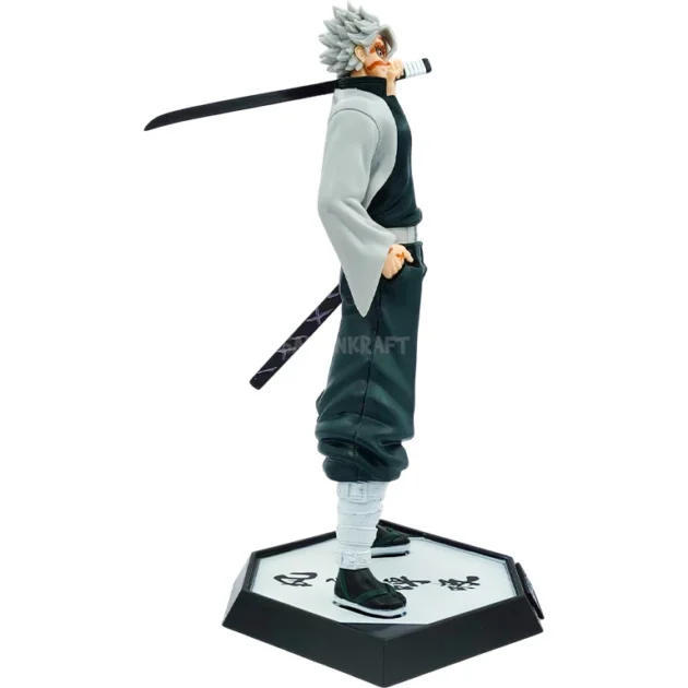 Sanemi Shinazugawa 30CM Demon Slayer figure with katana and kanji base collectible